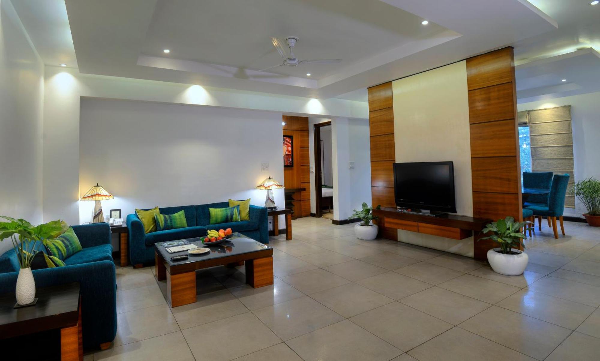 Treehouse Hotel Club & Spa Dhāruhera Exterior photo